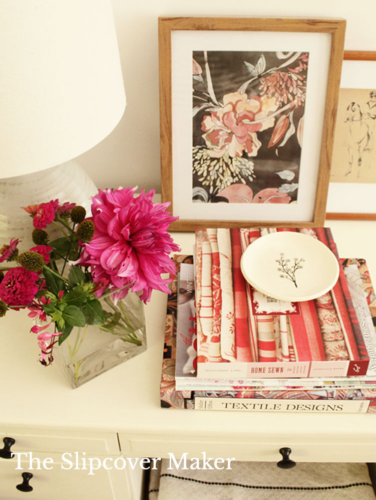 Pink Accents for Brown Slipcover