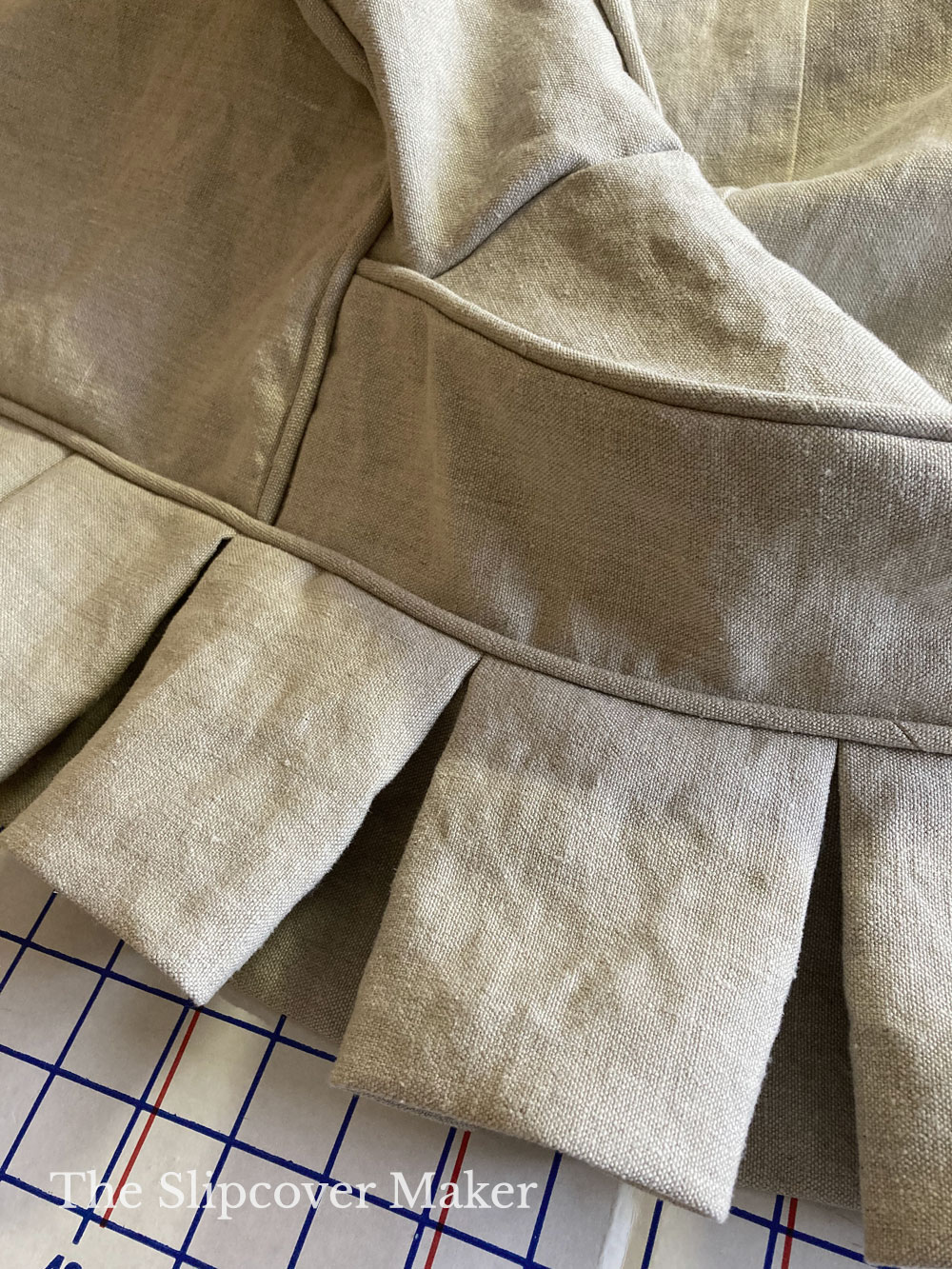 5 Pleated Slipcover Skirt Designs + Lining Tips